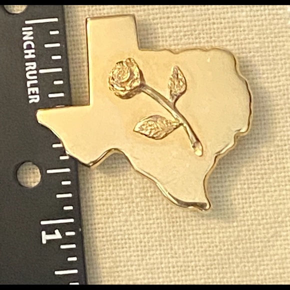 James Avery Retired Rare 14k Gold Yellow Rose of Texas Charm or Pendant - Picture 5 of 7